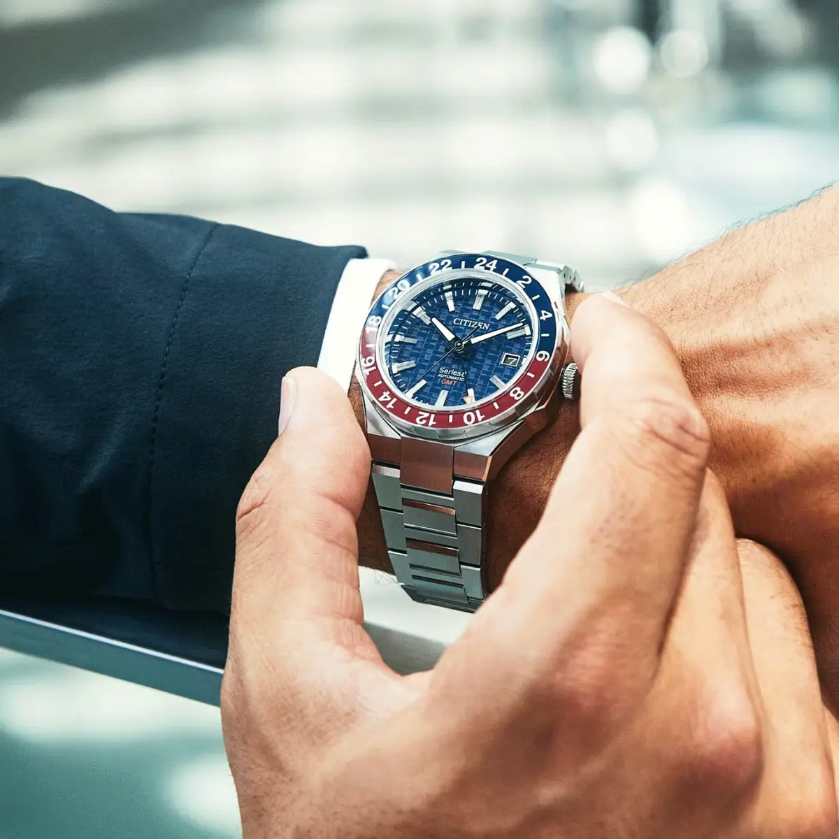 Montre Citizen Série 8 GMT Pepsi NB6030-59L